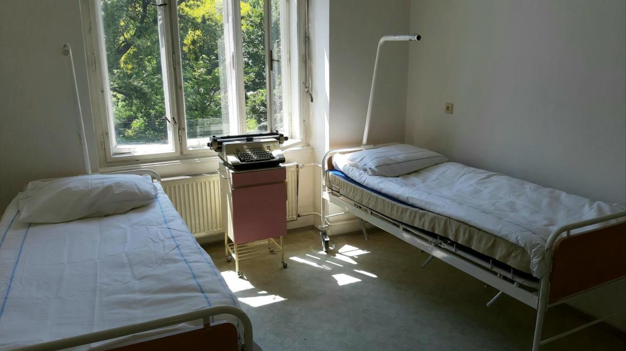 Franz Kafka Spital Hostel Brno Bagian luar foto