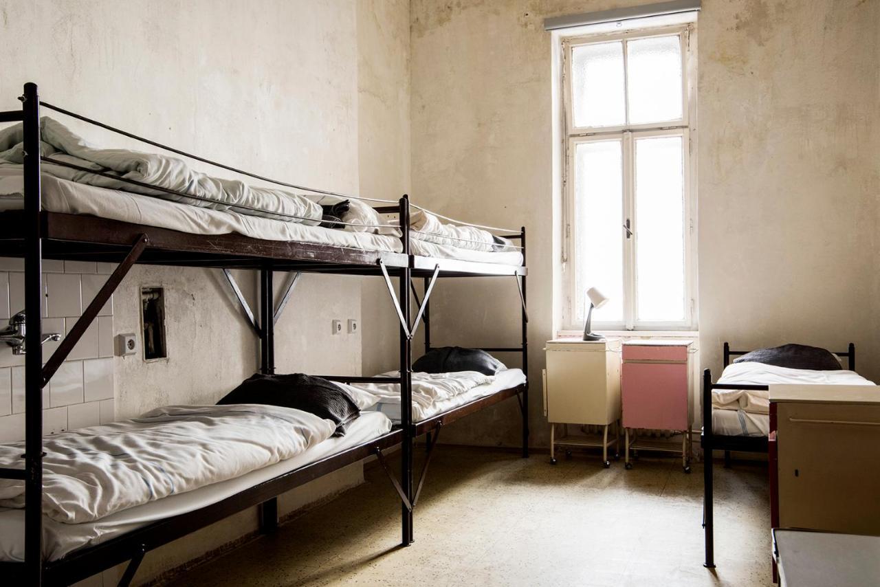 Franz Kafka Spital Hostel Brno Bagian luar foto